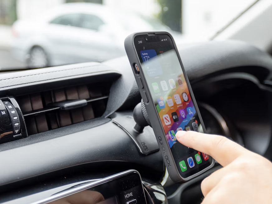 QUAD LOCK ADHESIVE DASH/CONSOLE MOUNT