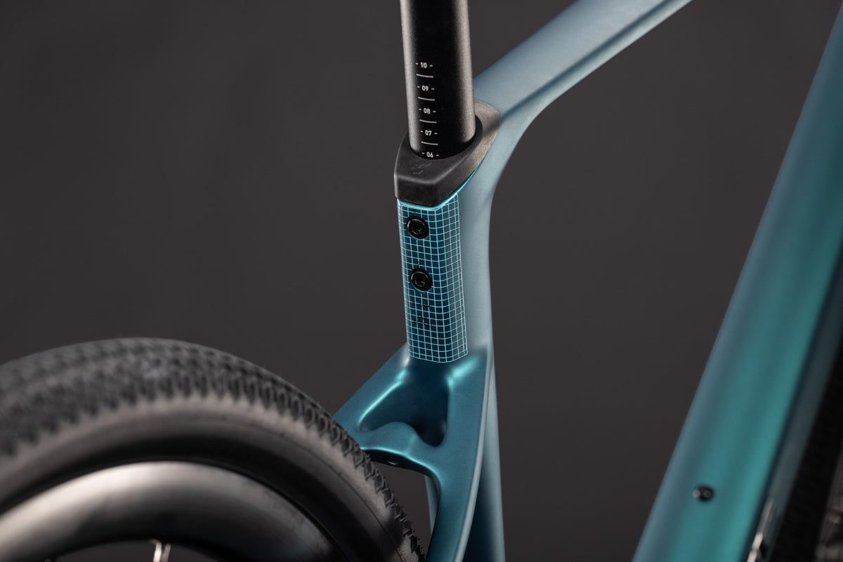 CUBE NULANE C:62 SLX GRAVEL BIKE 2027 METALLICPETROL 'N' BLACK