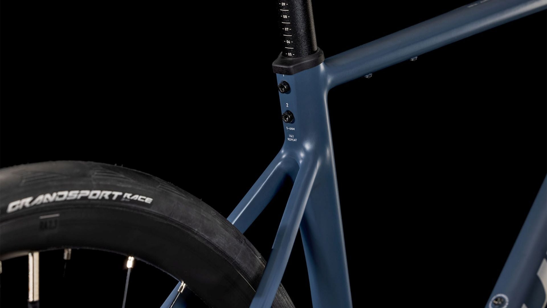 CUBE ATTAIN PRO ROAD BIKE 2025 NIGHTFLIGHT' N 'GREY