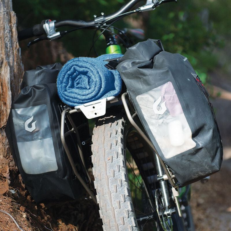 BLACKBURN OUTPOST FAT FRONT OR REAR RACK