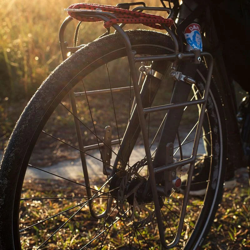 BLACKBURN OUTPOST FRONT WORLD TOURING RACK