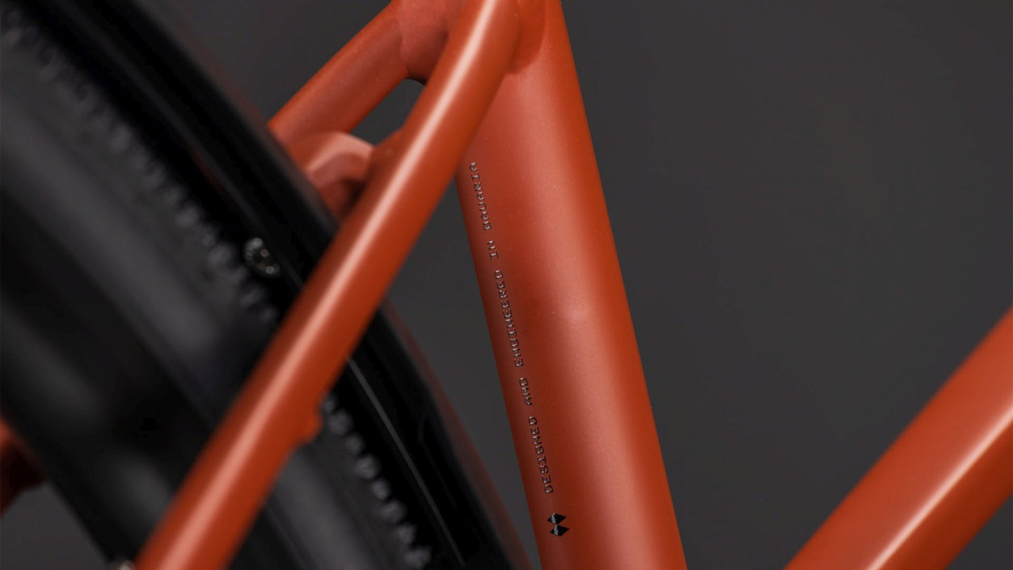 CUBE NULANE RACE FE TAPEZE GRAVEL BIKE 2026 AMBER' N 'BLACK