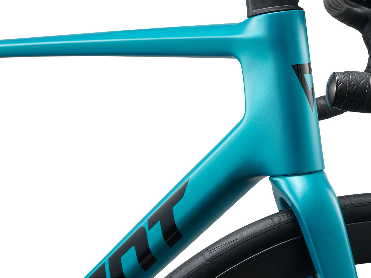 GIANT TCR ADVANCED 0 AXS ROAD BIKE 2027 SATIN TEAL