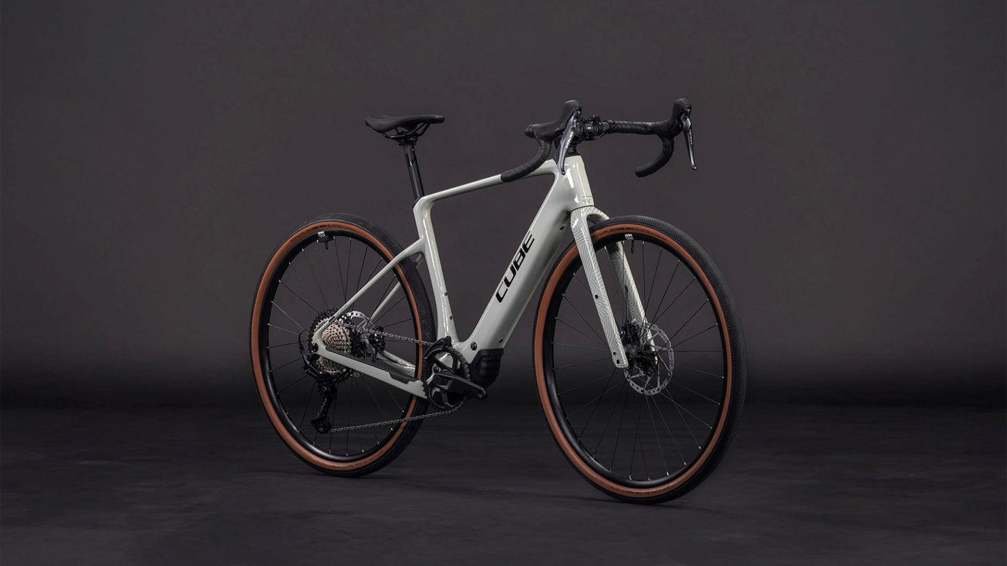 CUBE NUROAD HYBRID C:62 RACE 400X eGRAVEL BIKE 2026 REEDBEIGE' N 'BLACK