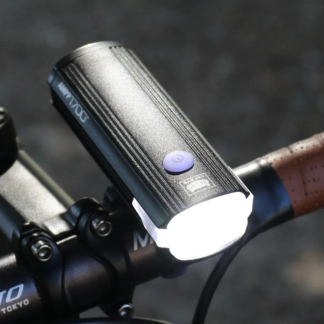 CATEYE AMPP 1700 FRONT BIKE LIGHT