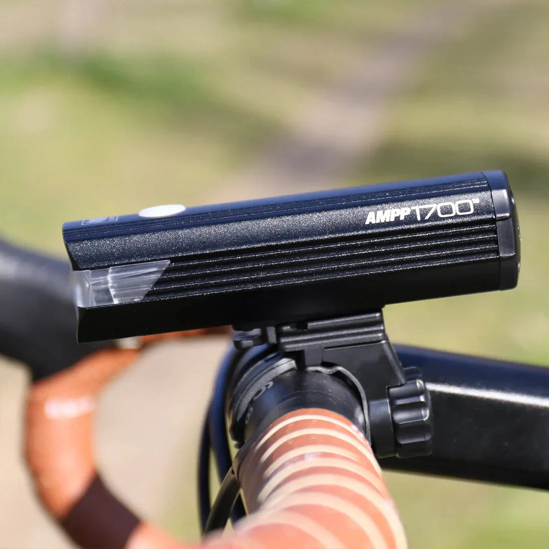 CATEYE AMPP 1700 FRONT BIKE LIGHT