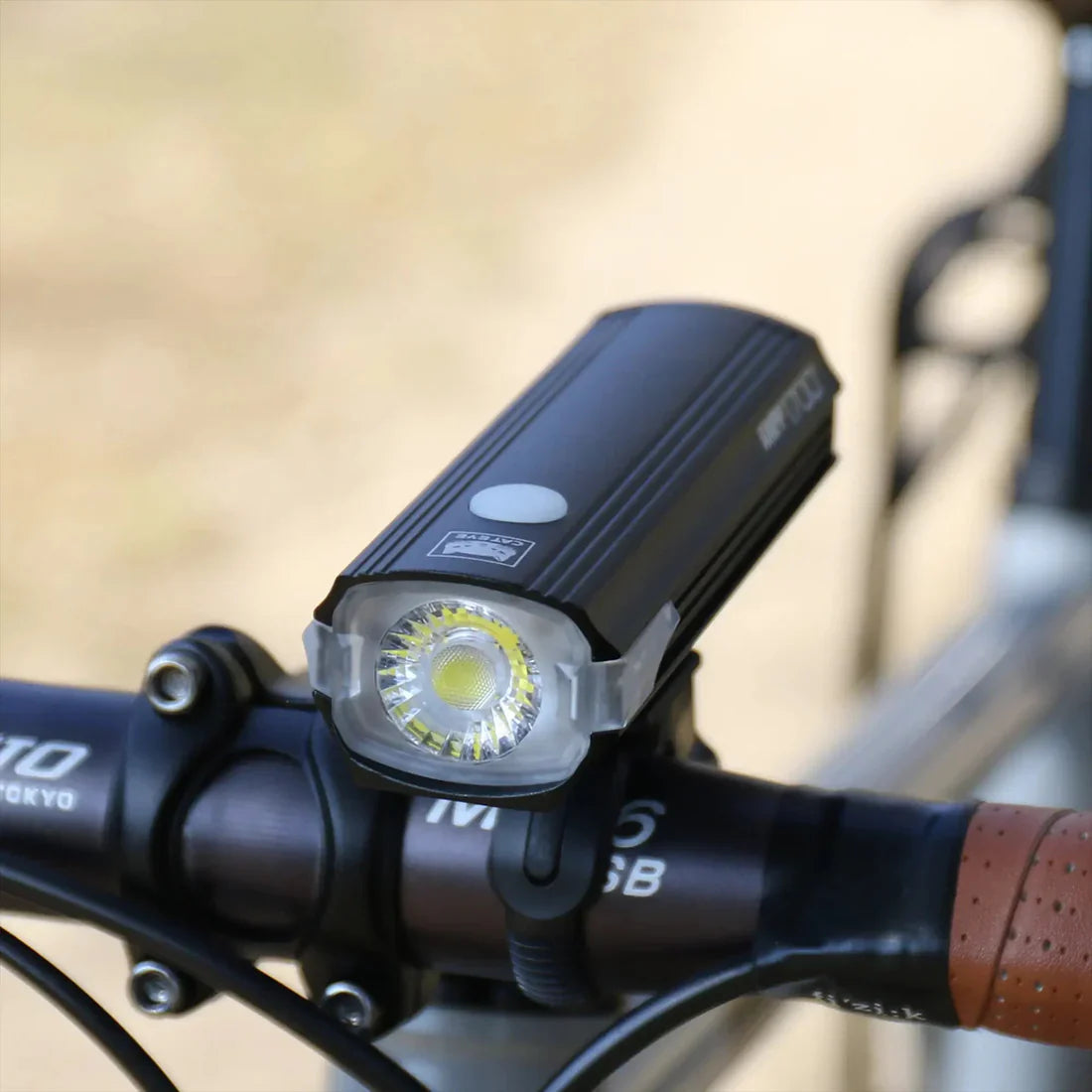 CATEYE AMPP 1700 FRONT BIKE LIGHT