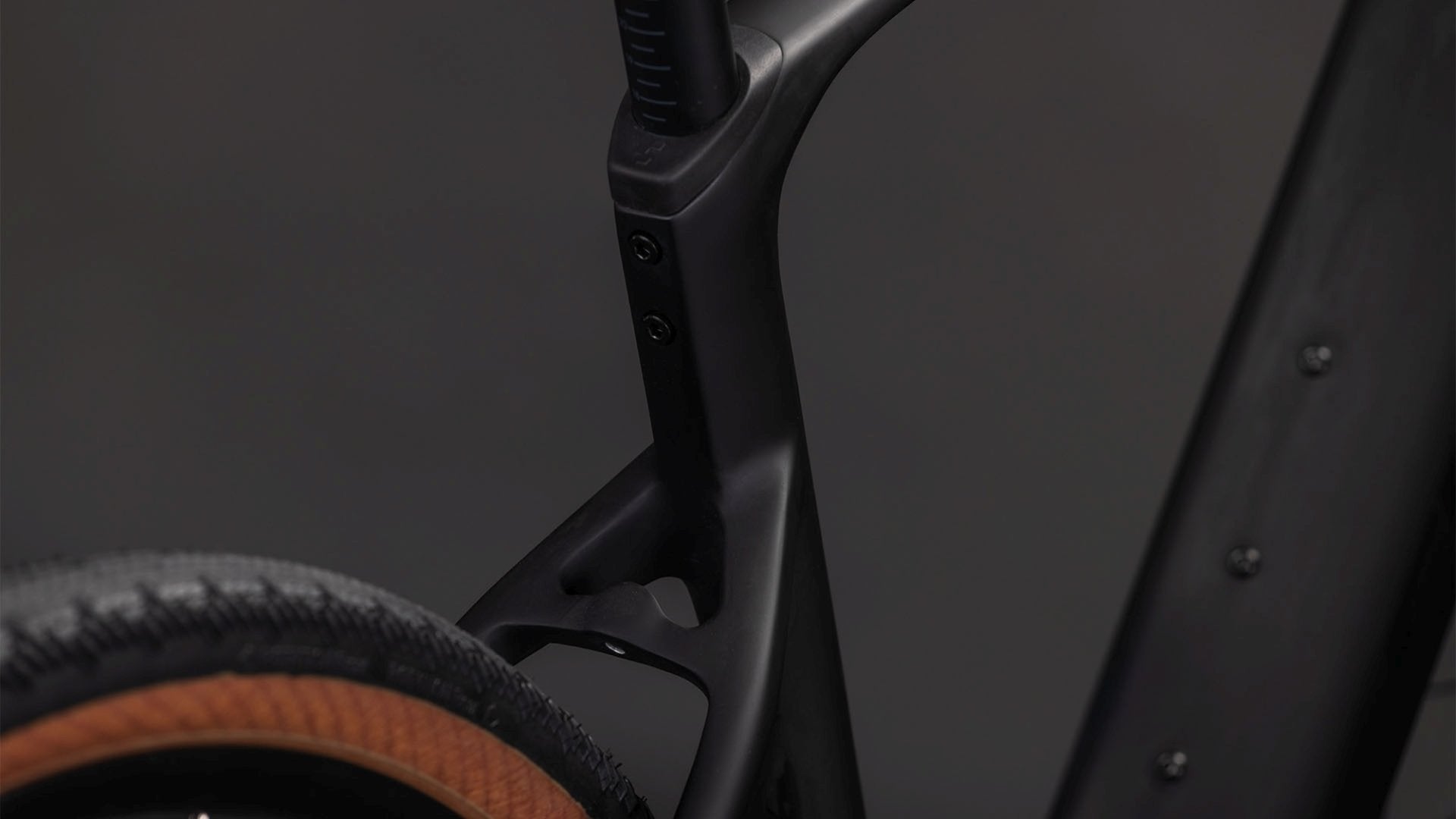 CUBE NUROAD HYBRID C:62 EXC 400X eGRAVEL BIKE 2026 BLACKLINE