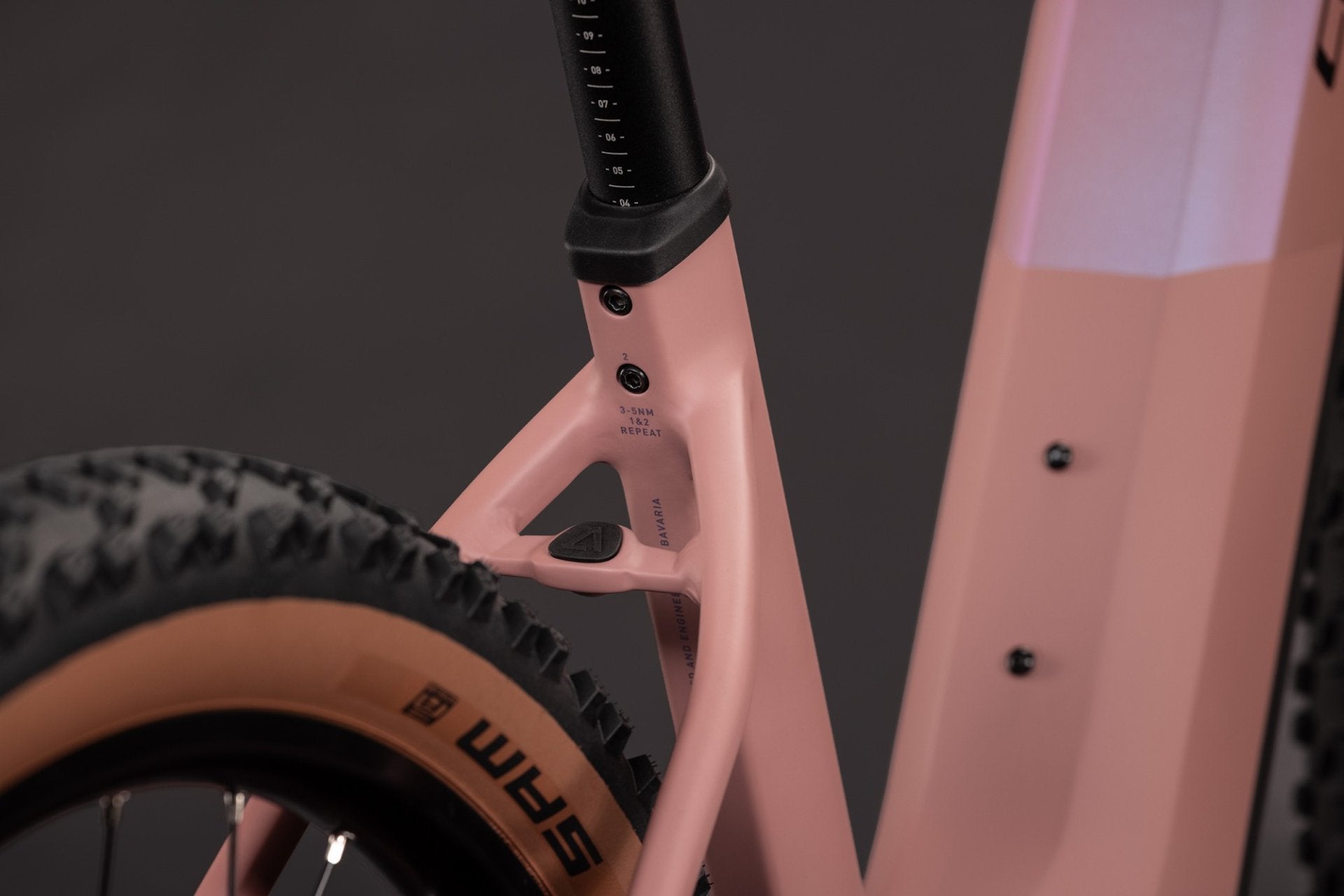 CUBE REACTION HYBRID PERFORMANCE 720 HARDTAIL eMTB BIKE 2027 RUBY 'N' BLACK (EASY ENTRY)