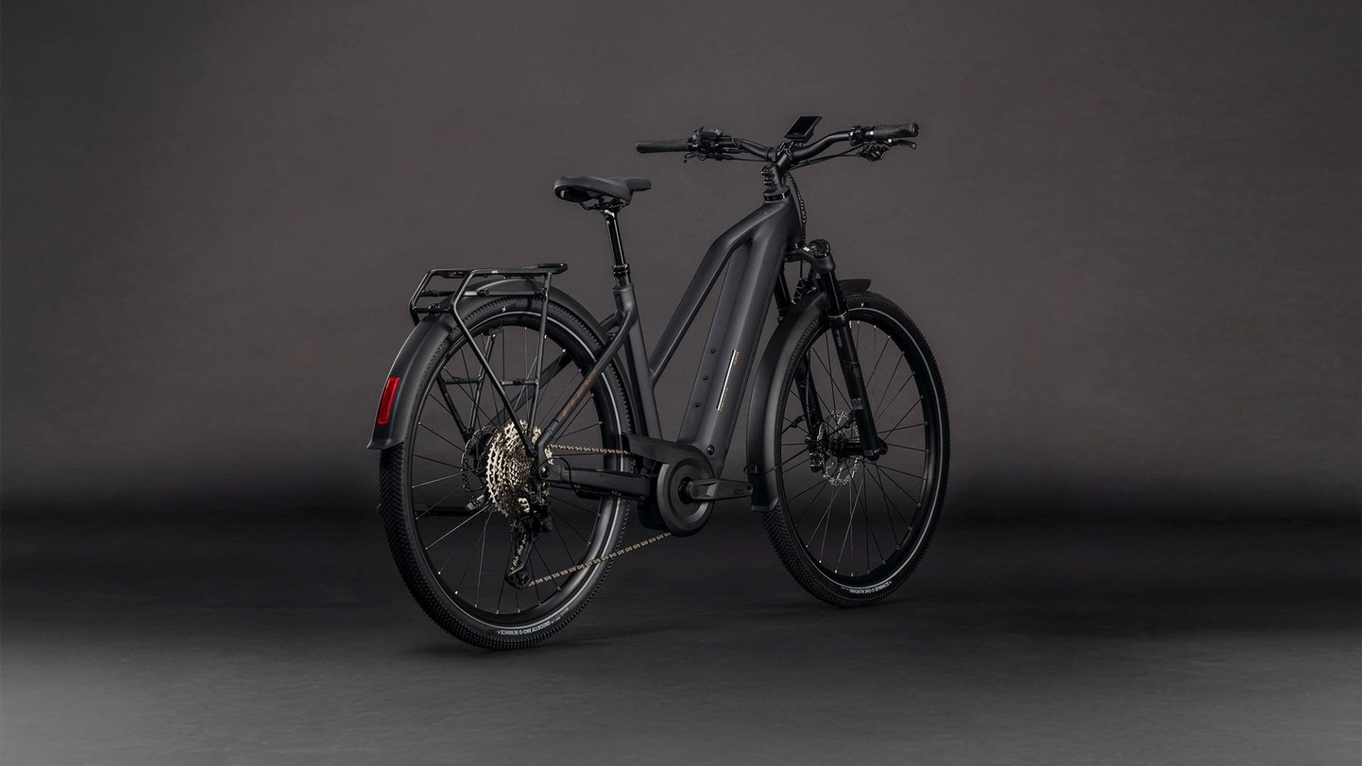 CUBE NURIDE HYBRID SLX 800 TRAPEZE eTREKKING BIKE 2026 BLACK' N 'GOLD