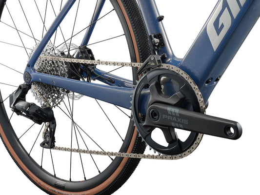 GIANT DEFY ADVANCED E+ ELITE AR eROAD BIKE 2026 MIDNIGHT MOON