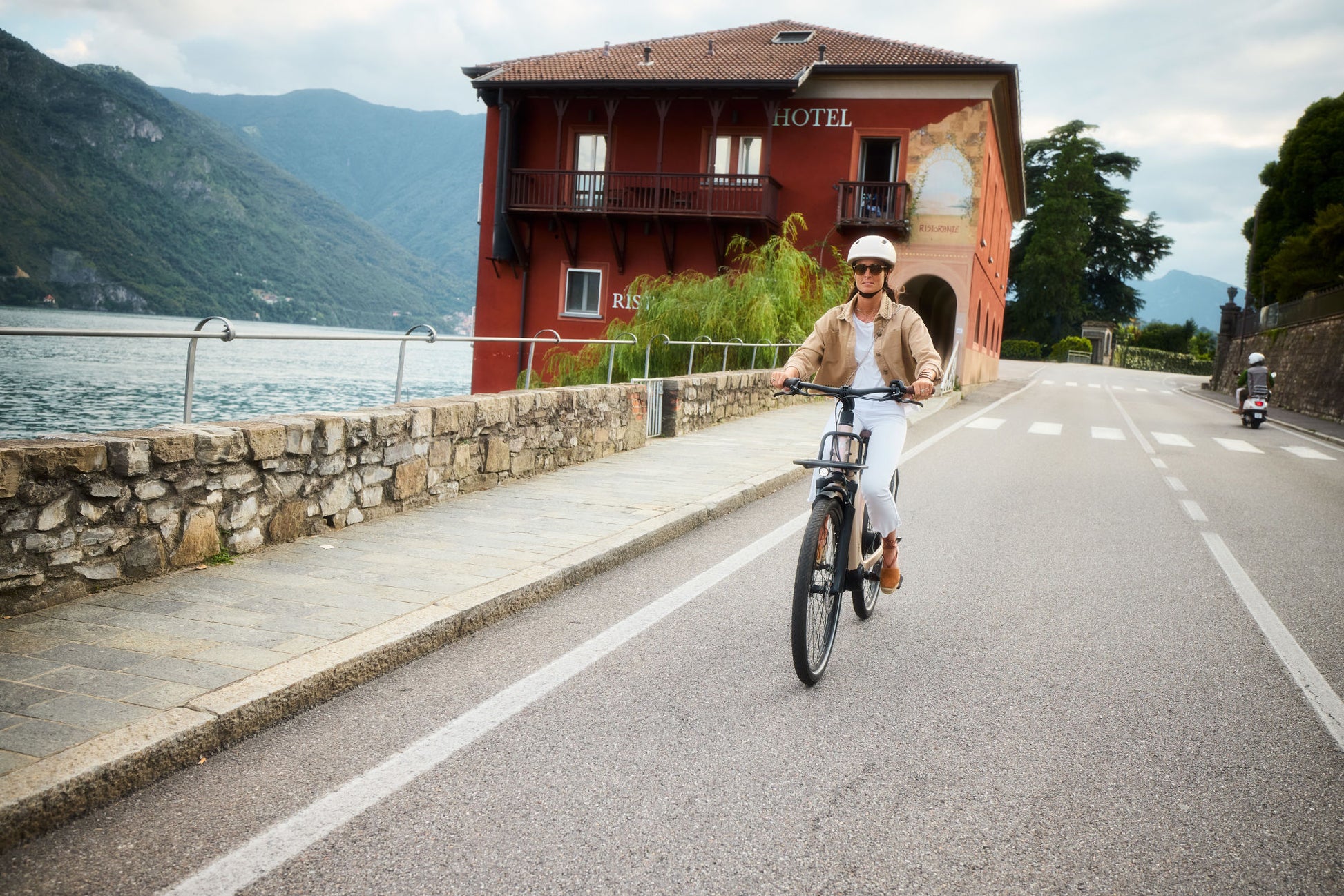 GIANT LIV ALLURE E+ 1 HYBRID eBIKE 2026 SUNSET IVORY