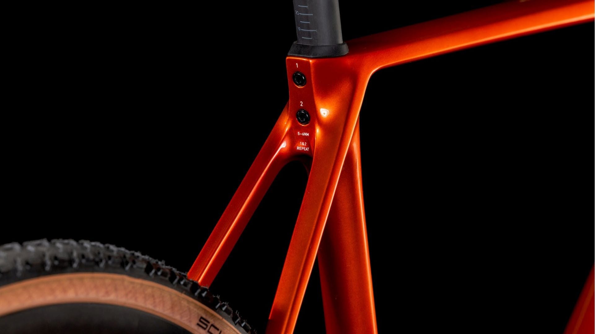 CUBE CROSS RACE C:62 SLX CYCLOCROSS BIKE 2025 ELECTRICORANGE' N 'WHITE