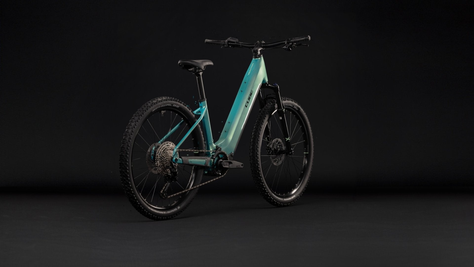 CUBE REACTION HYBRID PERFORMANCE 720 HARDTAIL eMTB BIKE 2027 MALDIVIAN 'N' BLACK (EASY ENTRY)