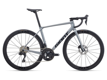 GIANT TCR ADVANCED PRO 1 (Di2) ROAD BIKE 2026 TECH SILVER