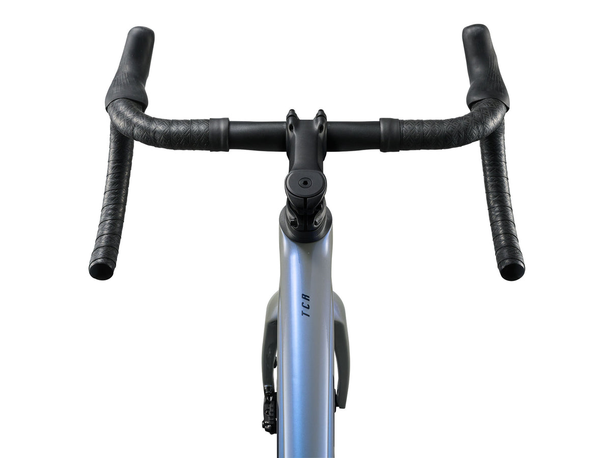 GIANT TCR ADVANCED PRO 1 Di2 ROAD BIKE 2027 MOONSTONE