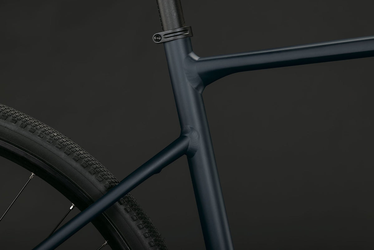 CUBE NULANE PRO GRAVEL BIKE 2027 NIGHT 'N' CHROME