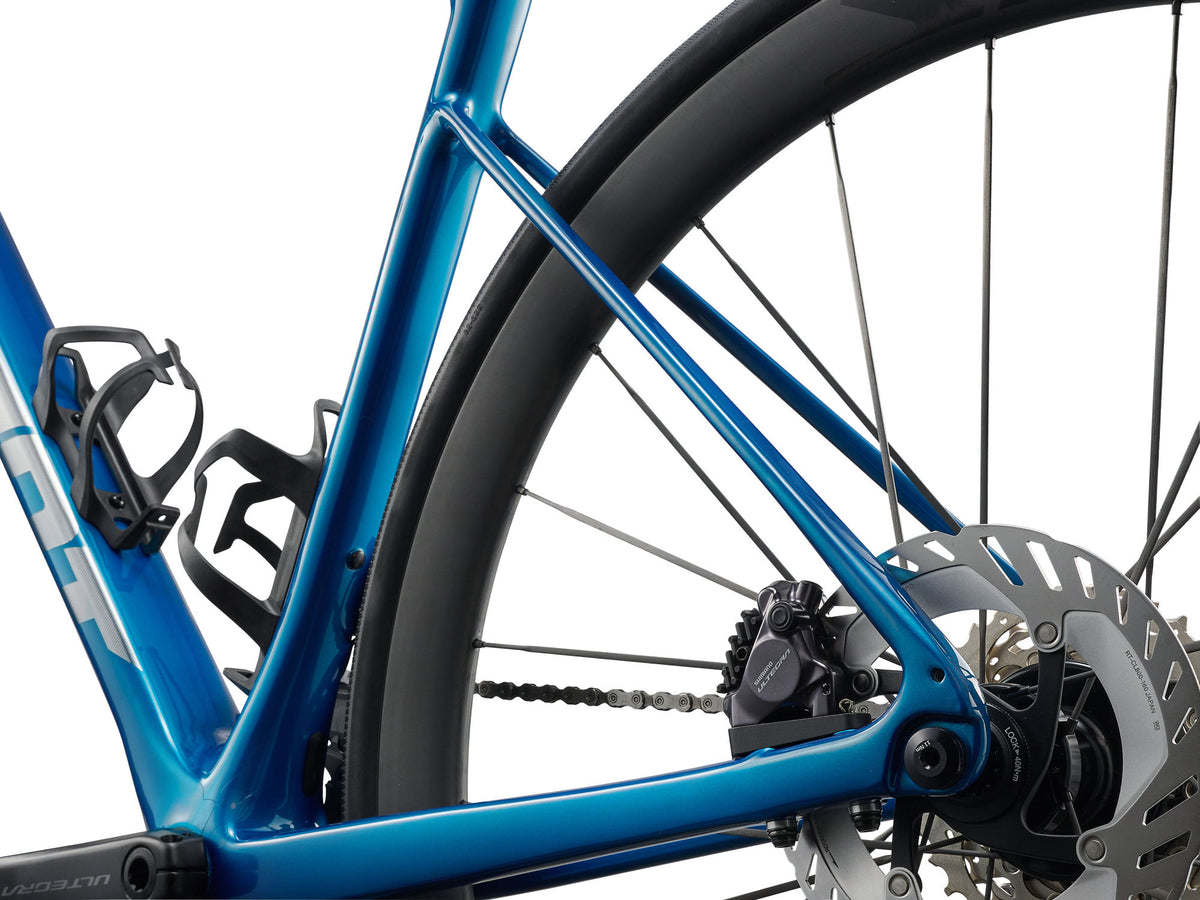 GIANT DEFY ADVANCED PRO 0 ROAD BIKE 2027 GLOSS LUMINOUS LAGOON/CHROME