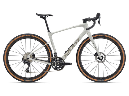 GIANT REVOLT ADVANCED 0 GRAVEL BIKE 2026 SNOW DRIFT