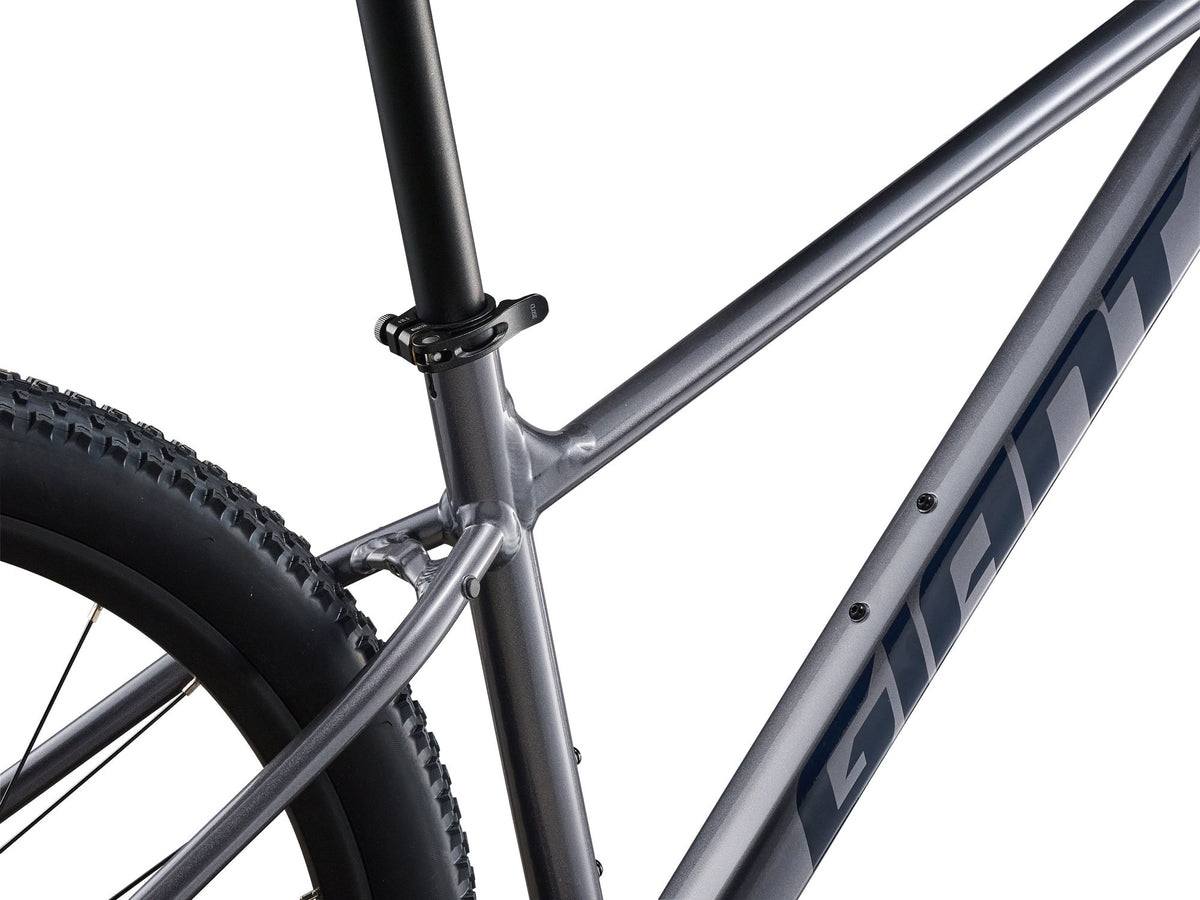 GIANT TALON 3 HARDTAIL MTB BIKE 2027 LIQUID METAL