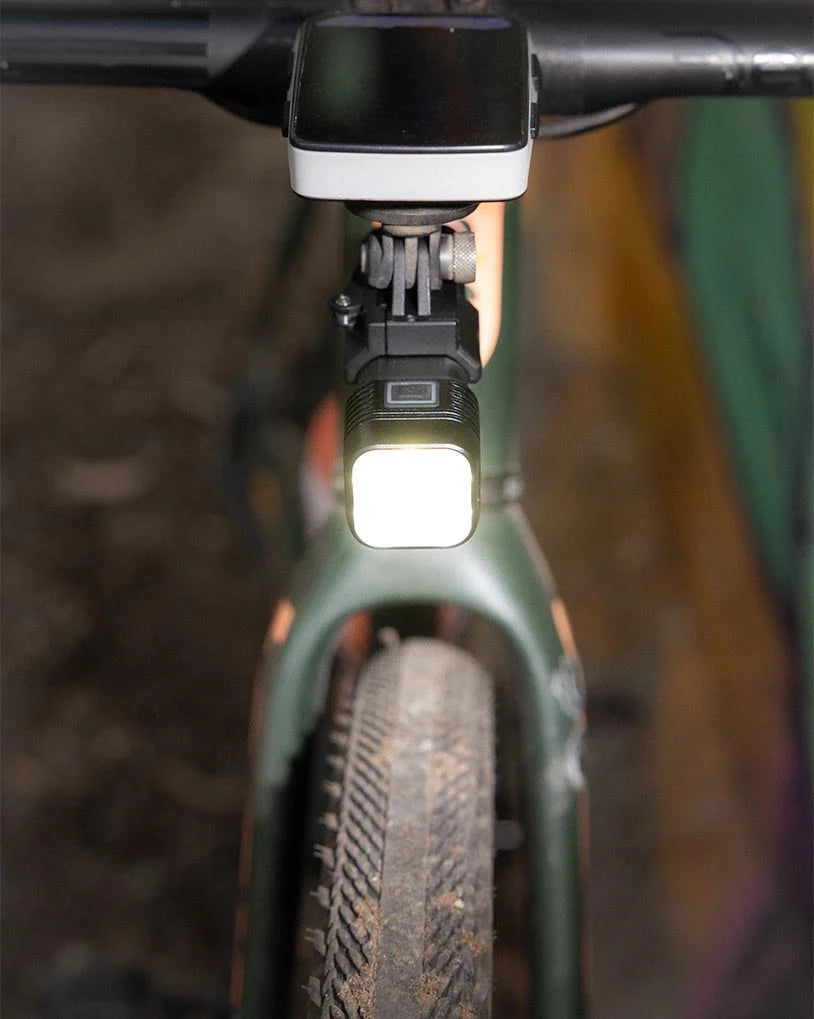 KNOG BLINDER 1400 FRONT BIKE LIGHT