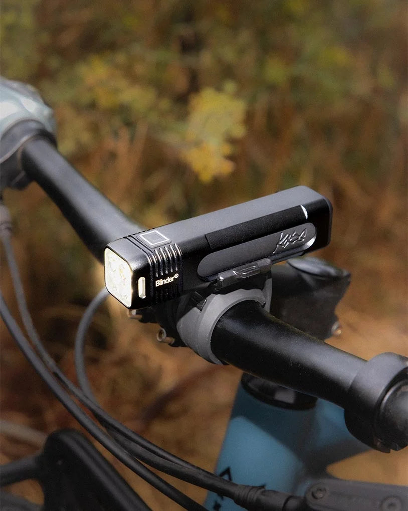 KNOG BLINDER 700 & BLINDER SQUARE REAR BIKE LIGHT SET