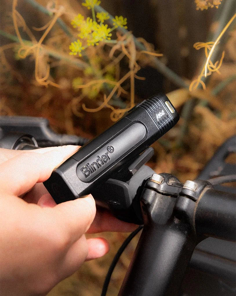 KNOG BLINDER 700 & BLINDER SQUARE REAR BIKE LIGHT SET