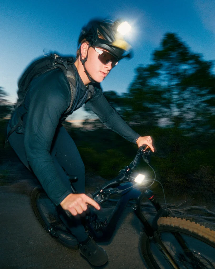 KNOG BLINDER X 2300 FRONT BIKE LIGHT