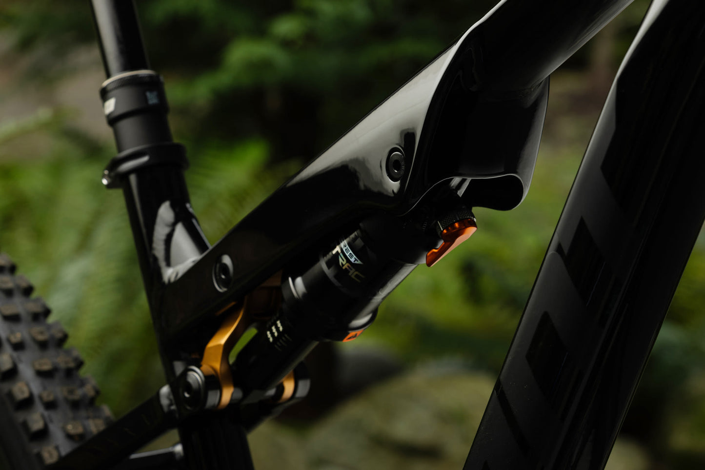 GIANT STANCE FULL SUSPENSION MTB BIKE 2027 BLACK
