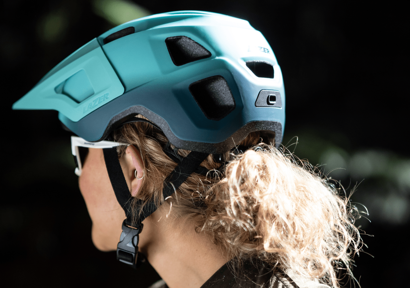 LAZER FINCH KINETICORE UNI-YOUTH HELMET MATTE TEAL