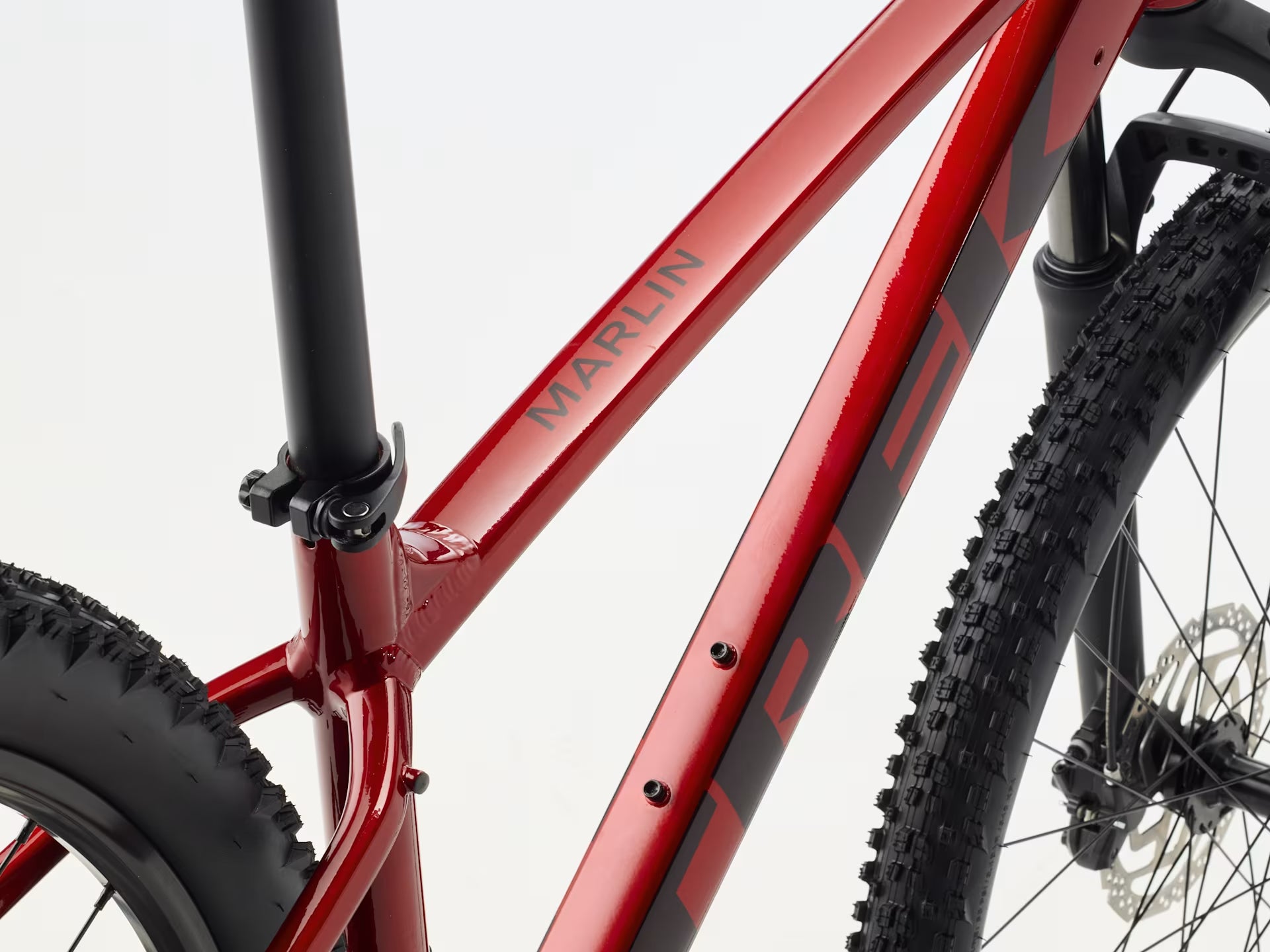 TREK MARLIN 5 GEN 3 MTB BIKE 2026 FURY RED