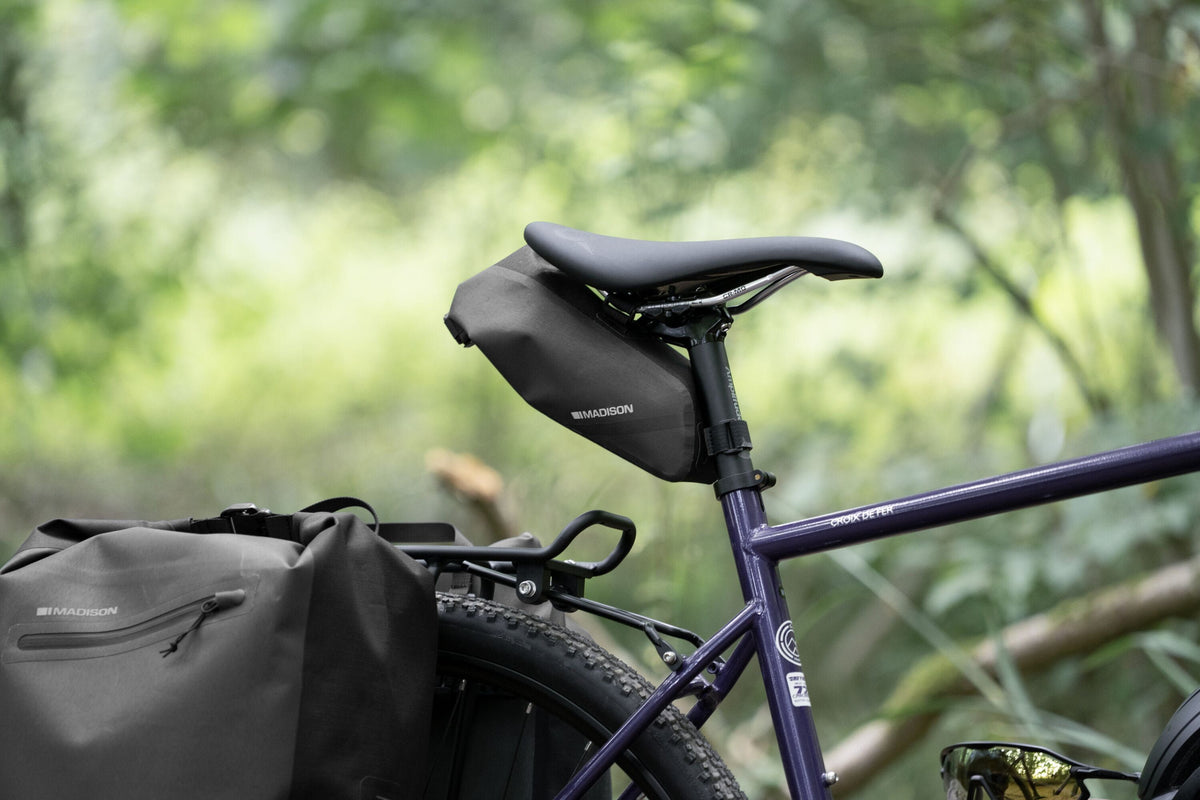 MADISON ROAM WATERPROOF 0.5L SADDLE BAG