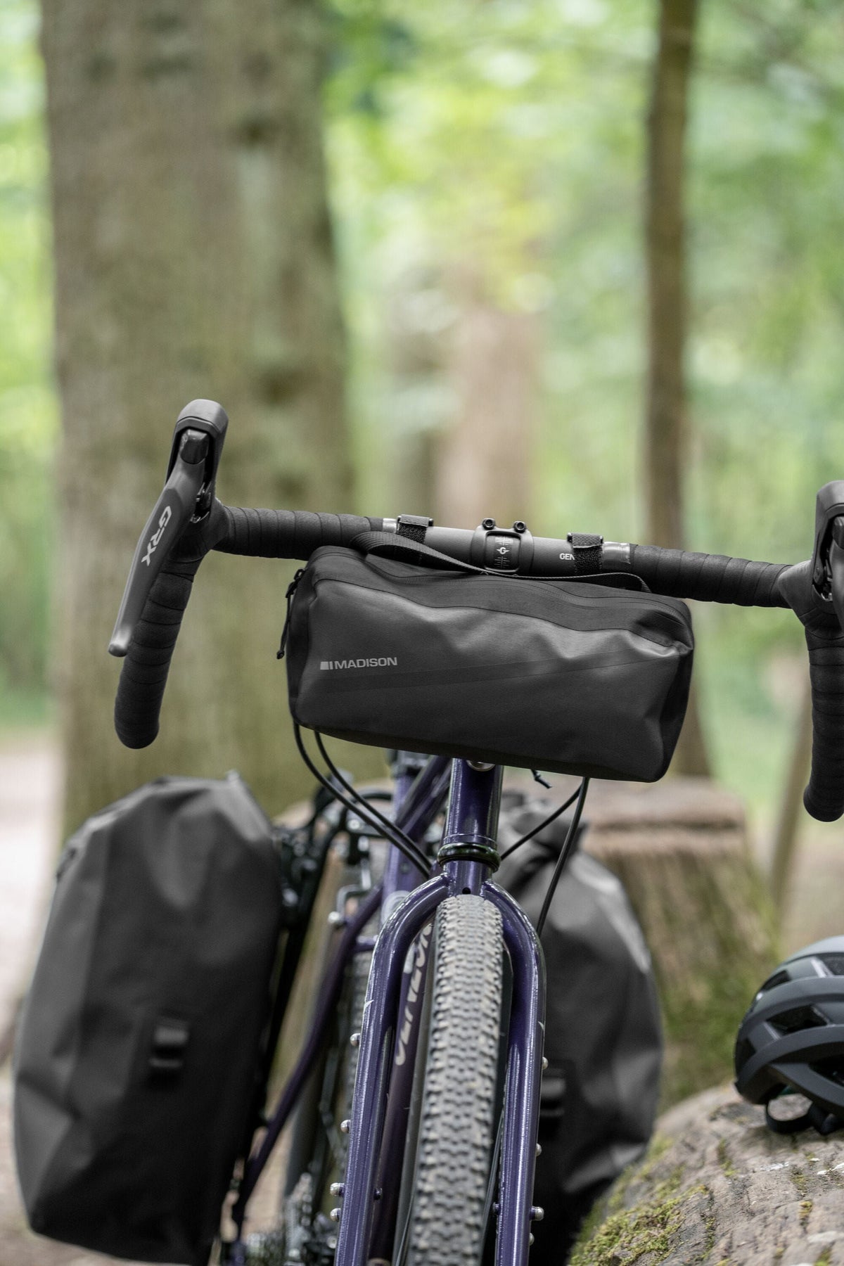 MADISON ROAM WATERPROOF 3L HANDLEBAR BAG