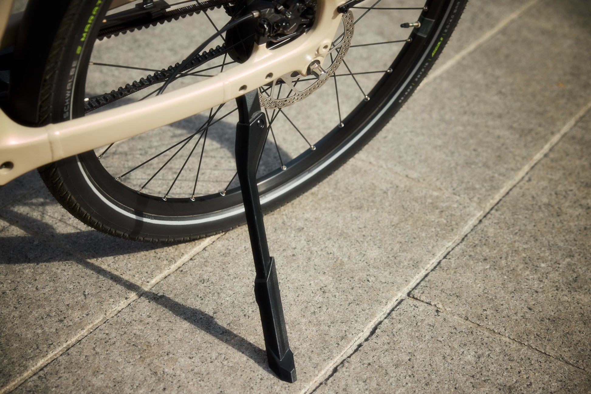 GIANT LIV ALLURE E+ 1 HYBRID eBIKE 2026 SUNSET IVORY