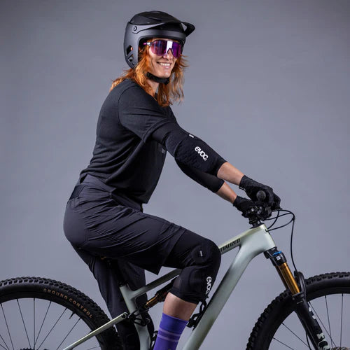 EVOC KNEE PROTECTOR LS FLEX LITE