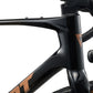 GIANT REVOLT ADVANCED 2 GRAVEL BIKE 2026 CARBON