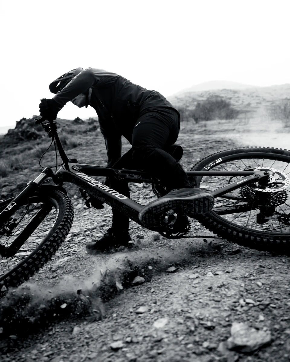 MEGAMO REASON CARBON 05 FS eMTB BIKE 2027 AMBER ORANGE