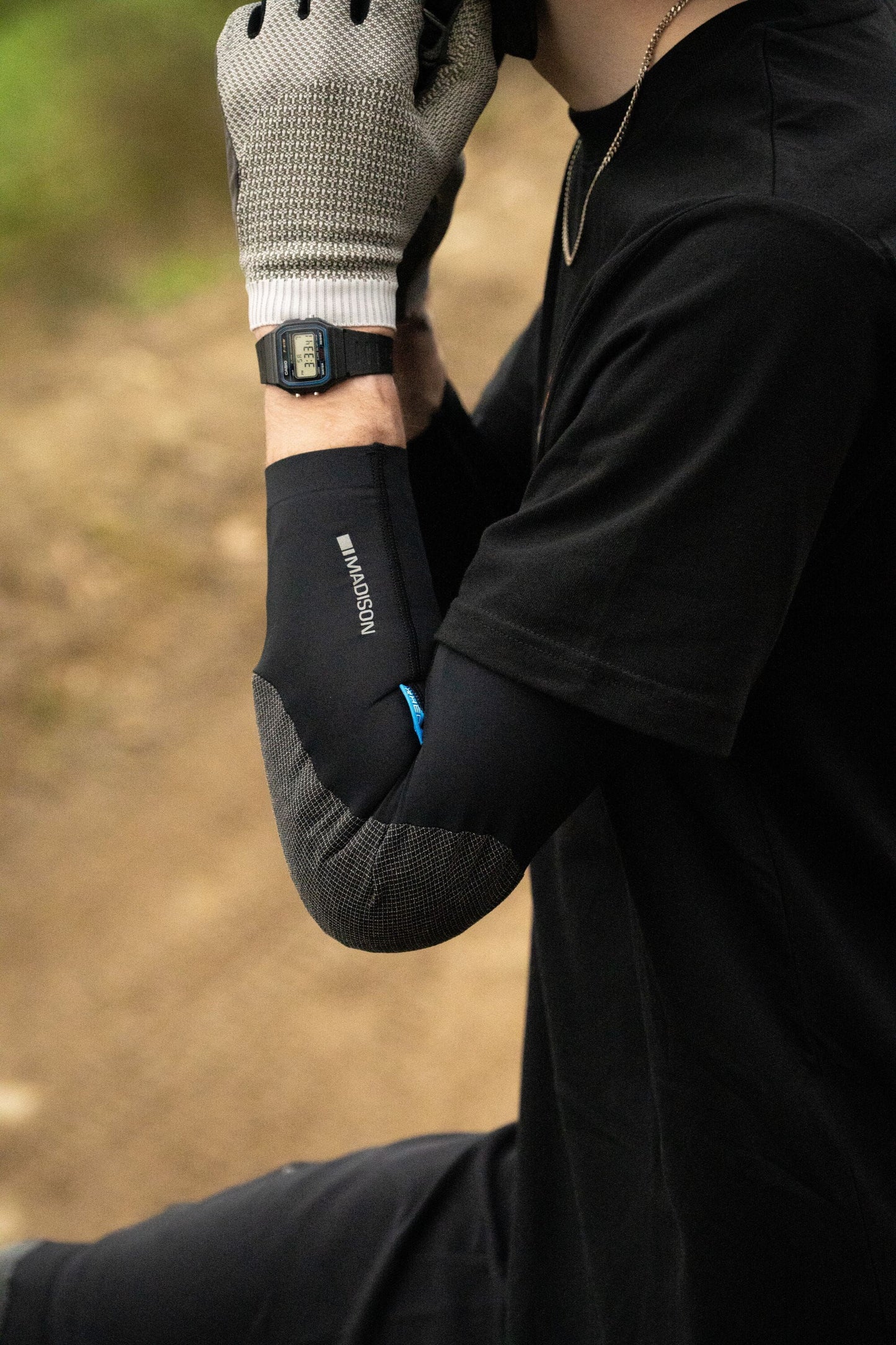 MADISON FLUX ULTRA LIGHT LEVEL 1 RHEON ELBOW PAD SET