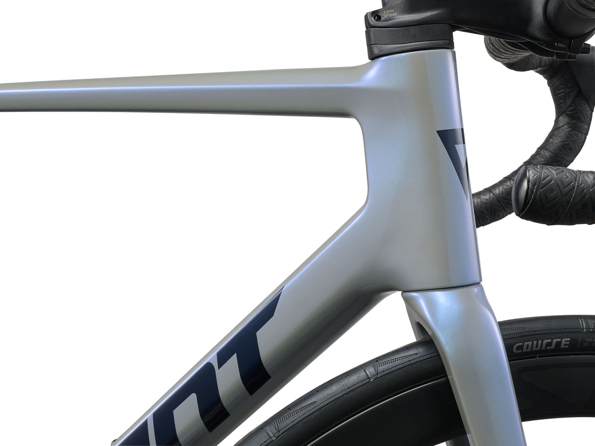 GIANT TCR ADVANCED PRO 1 Di2 ROAD BIKE 2027 MOONSTONE