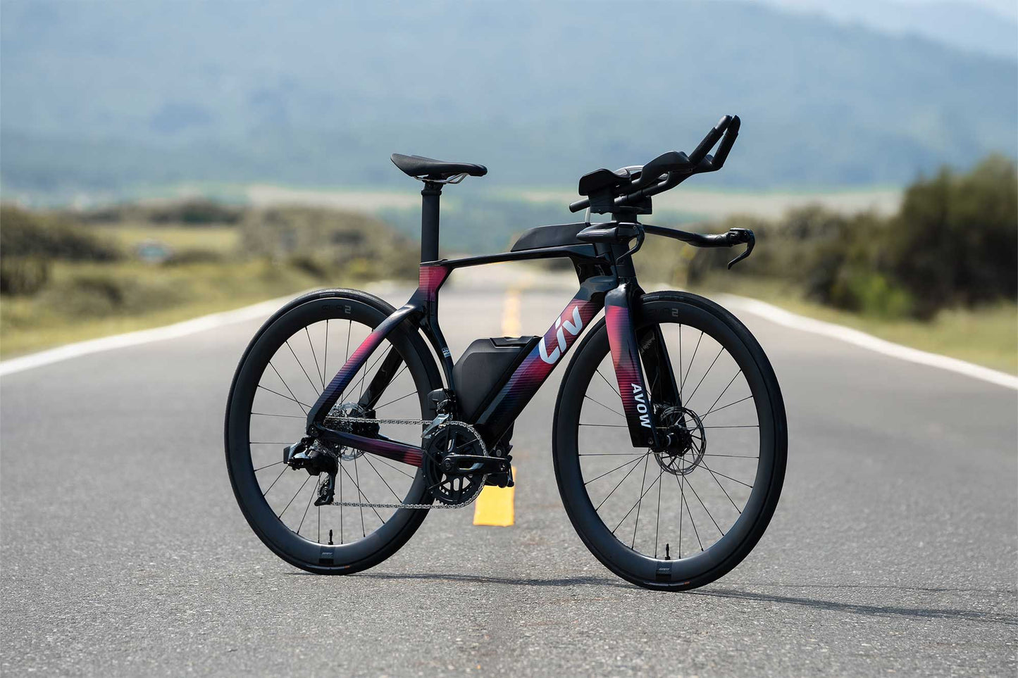 GIANT LIV AVOW ADVANCED SL TIME TRIAL/TRIATHLON BIKE 2026 CARBON