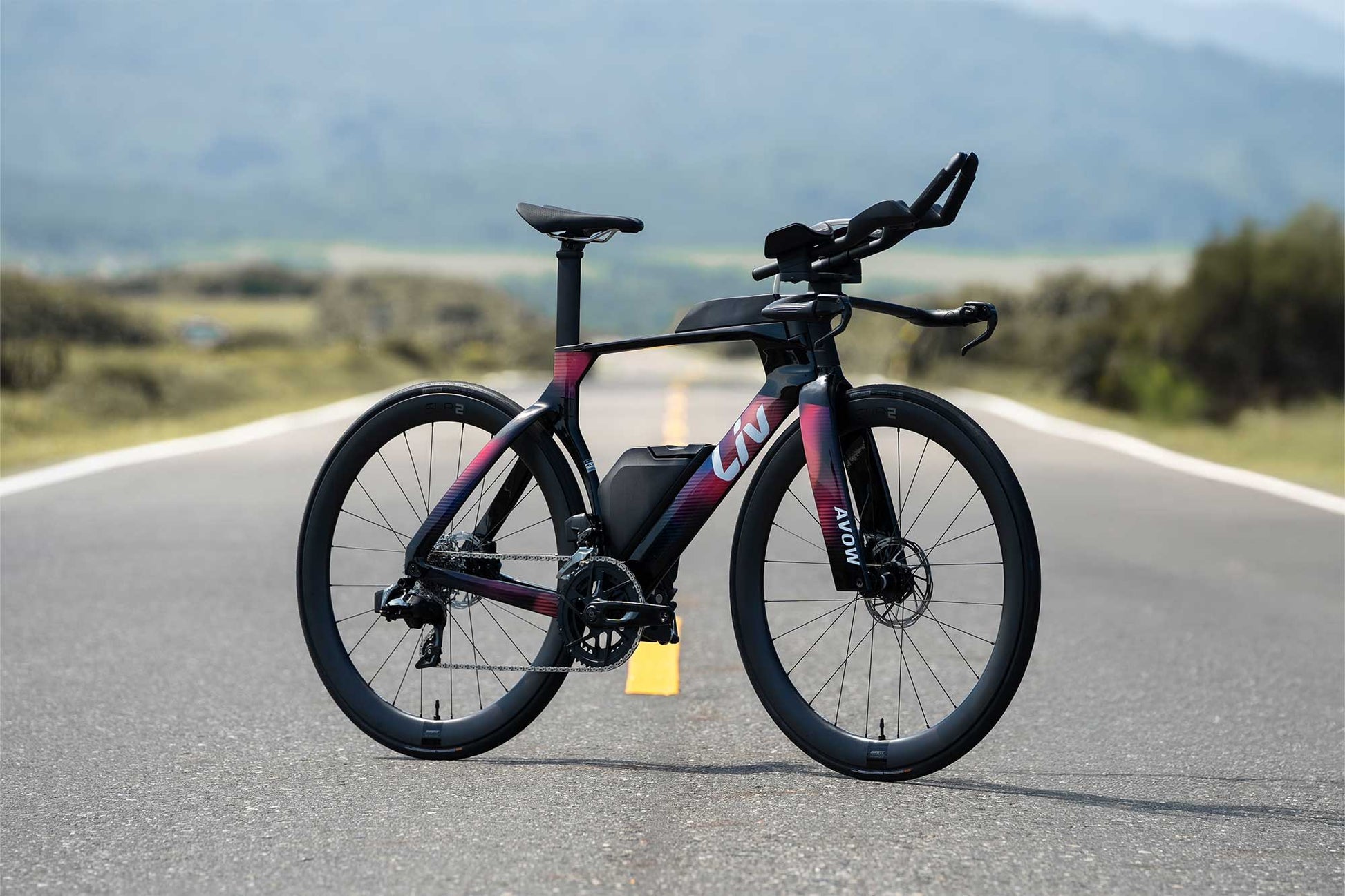 GIANT LIV AVOW ADVANCED SL TIME TRIAL/TRIATHLON BIKE 2026 CARBON