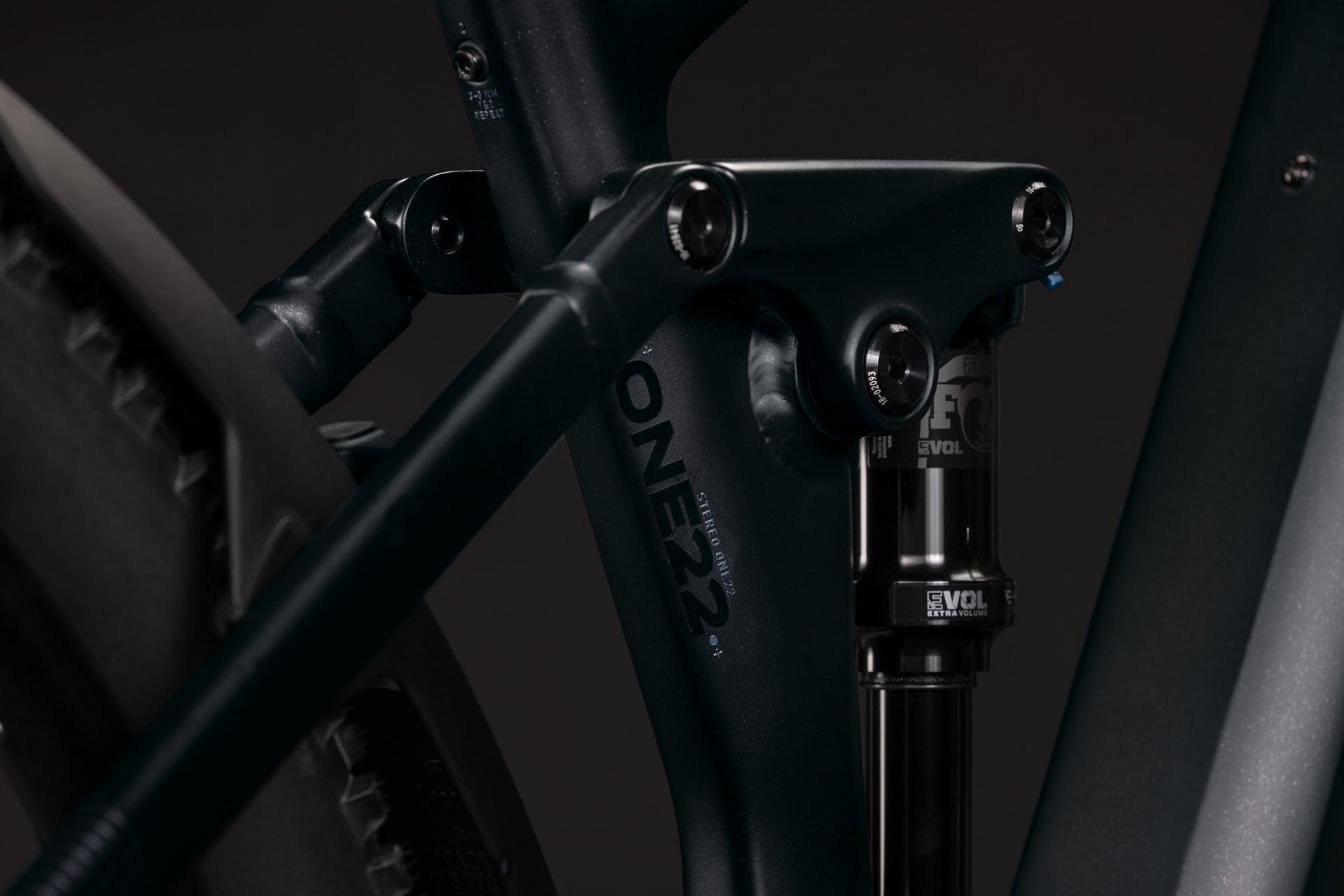 CUBE STEREO HYBRID ONE22 SLX 800 FS eMTB BIKE 2027 SILVERDUST 'N' CHROME