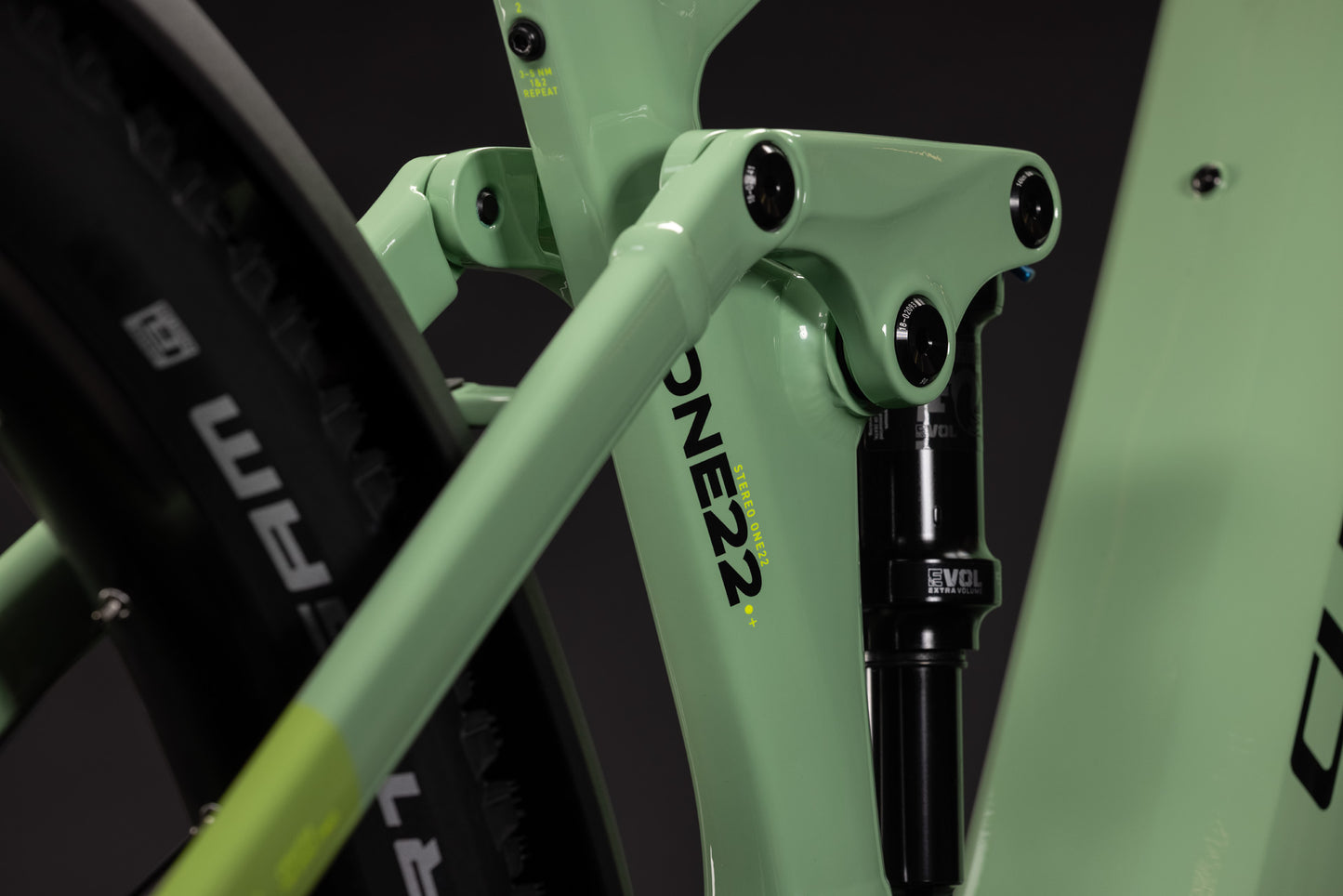 CUBE STEREO HYBRID ONE22 SLX 800 FE FS eMTB BIKE 2027 CACTUS 'N' BLACK