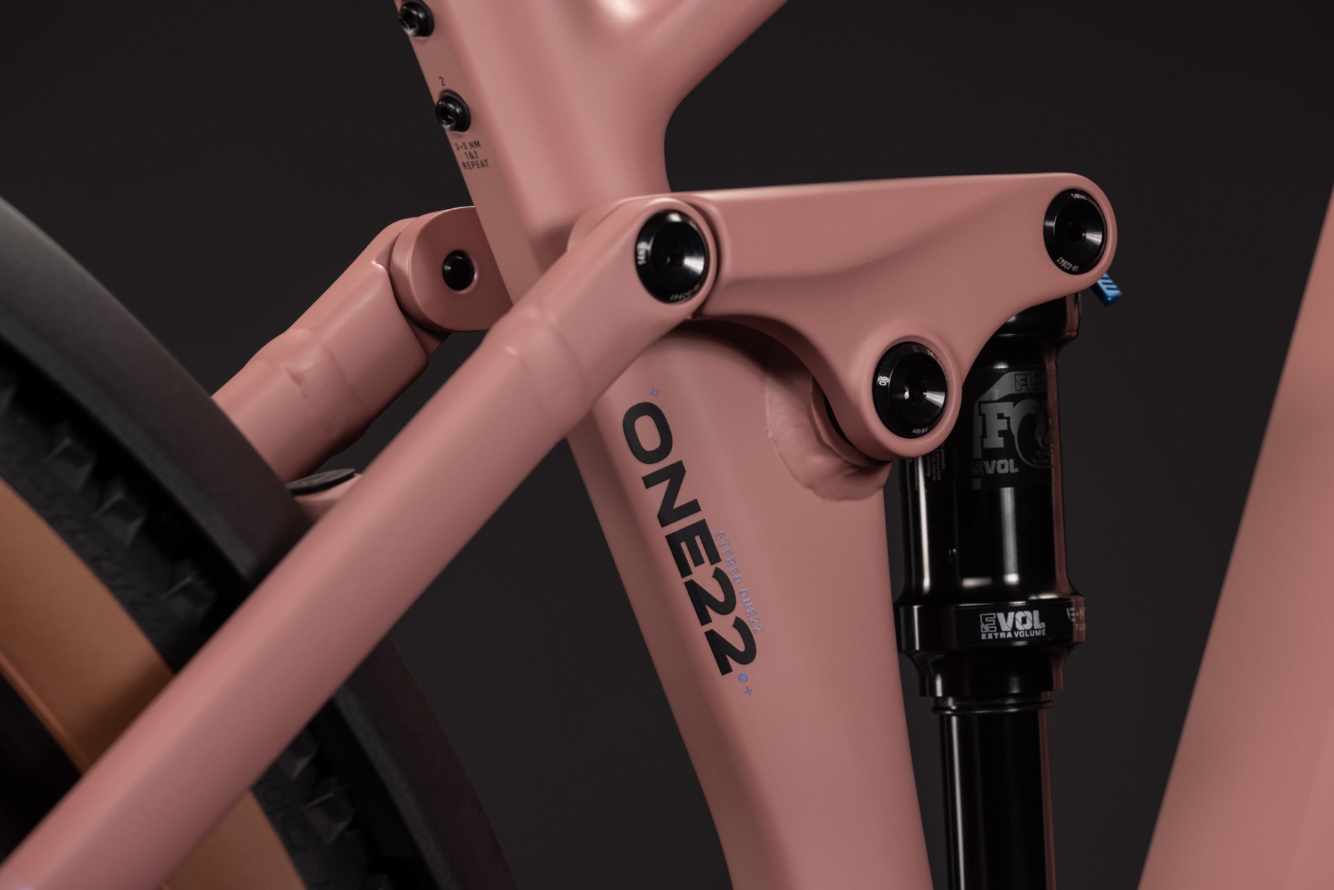 CUBE STEREO HYBRID ONE22 SLX 800 FE FS eMTB BIKE 2027 RUBY 'N' BLACK