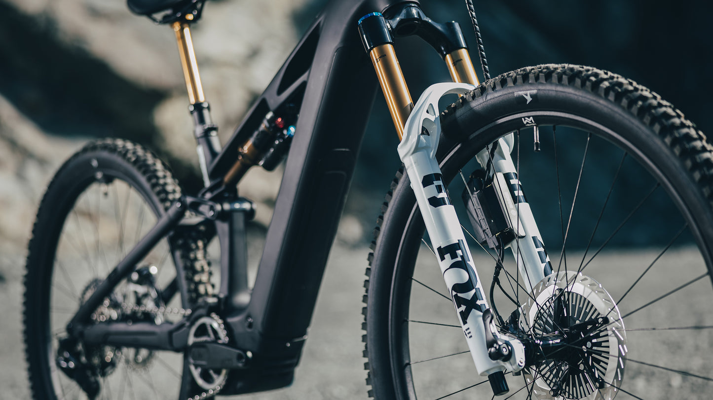 CUBE STEREO HYBRID ONE44 HPC AT 800 FS eMTB BIKE 2027 CARBON 'N' WHITE