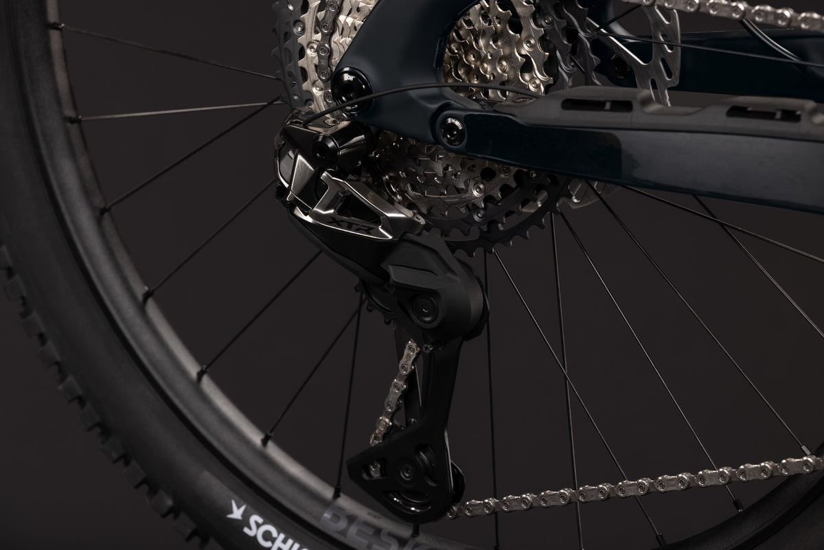 CUBE AMS HYBRID 177 C:62 AT 600X eMTB BIKE 2027 CARBON 'N' WHITE