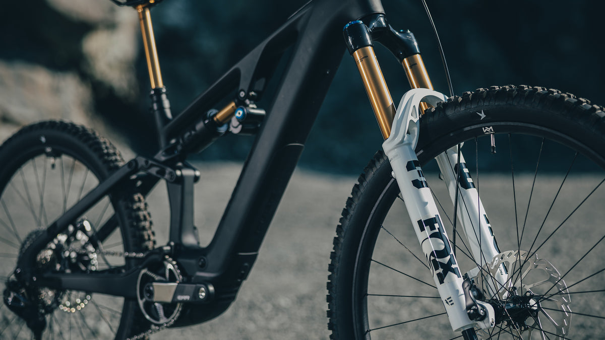 CUBE AMS HYBRID 177 C:62 AT 600X eMTB BIKE 2027 CARBON 'N' WHITE