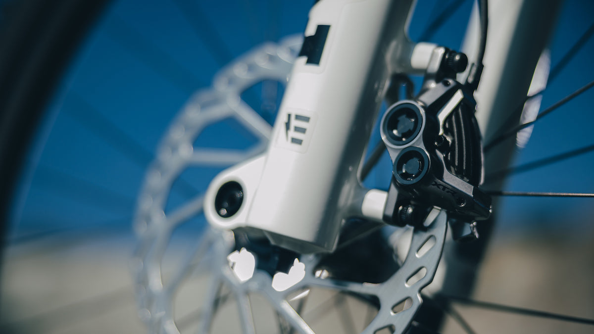 CUBE AMS HYBRID 177 C:62 AT 600X eMTB BIKE 2027 CARBON 'N' WHITE