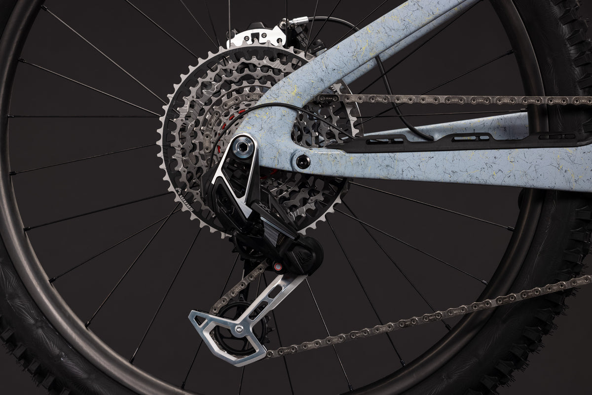 CUBE AMS HYBRID 177 C:62 SUPER TM 600X eMTB BIKE 2027 ARTICHOKE 'N' LIME