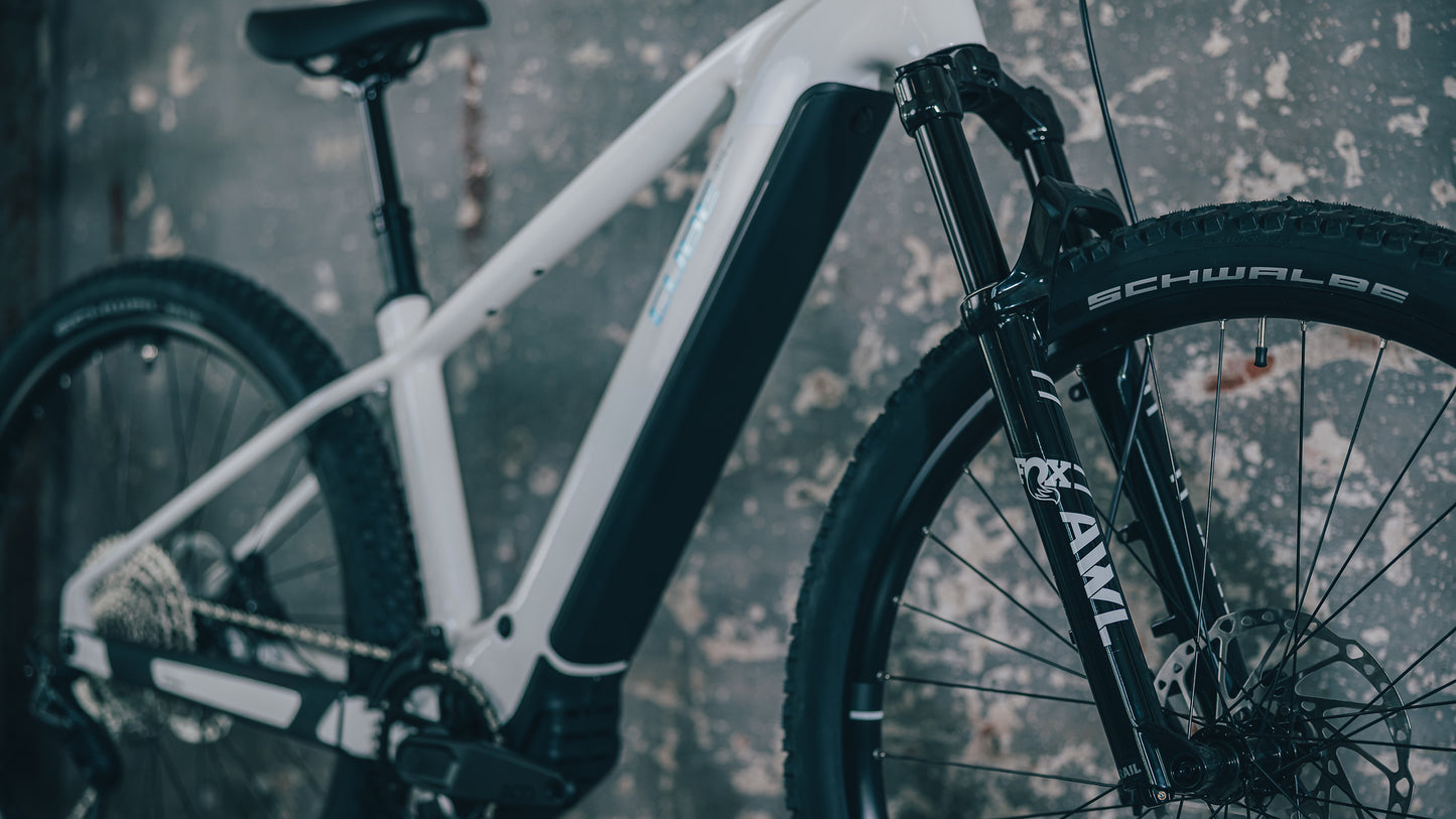CUBE REACTION HYBRID RACE 800 eMTB BIKE 2027 SNOW 'N' BLACK